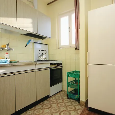 Sumpetar 9435a Apartment *